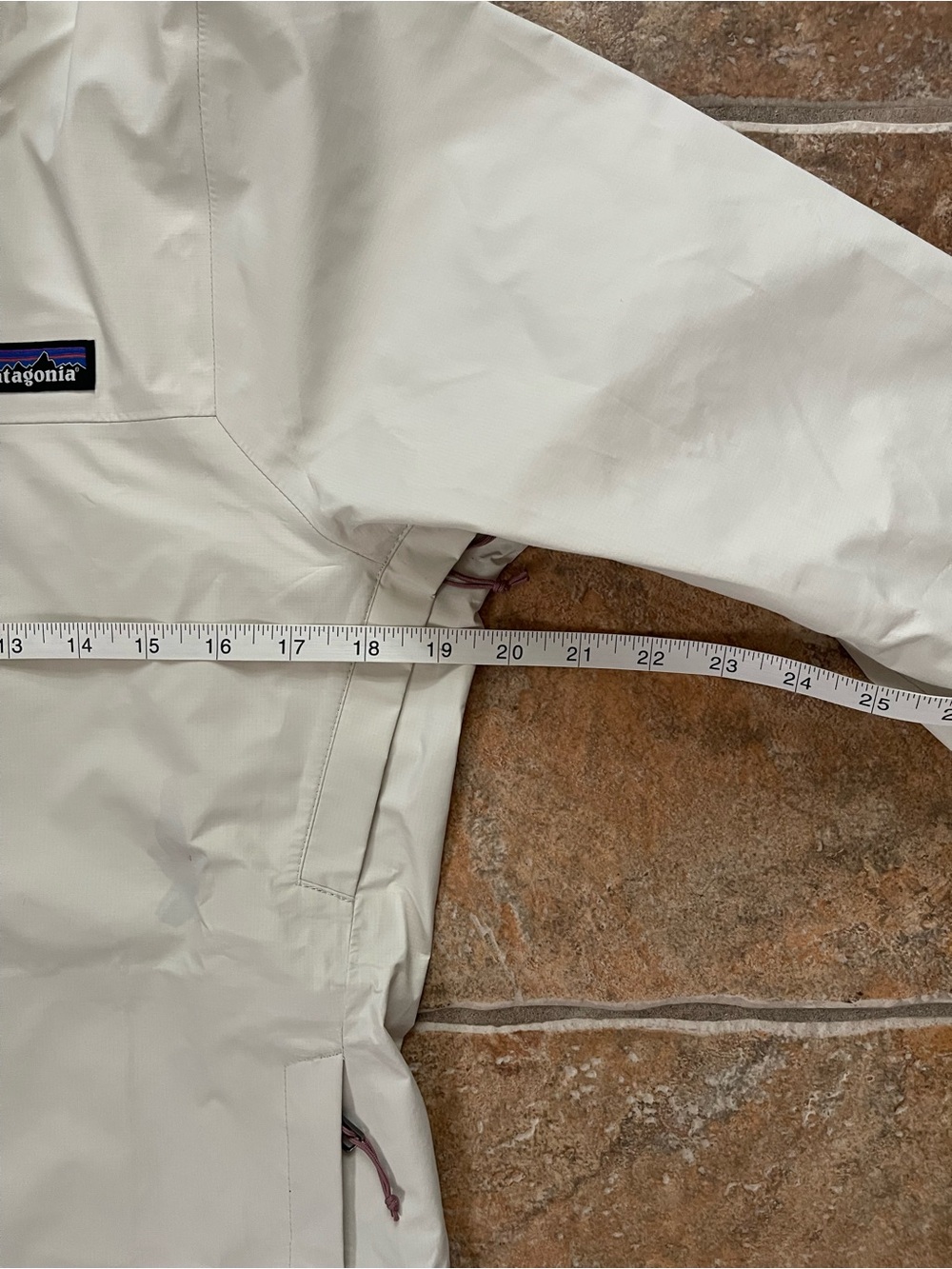 Women's Torrentshell 3L Rain Jacket - Picture 9 of 12